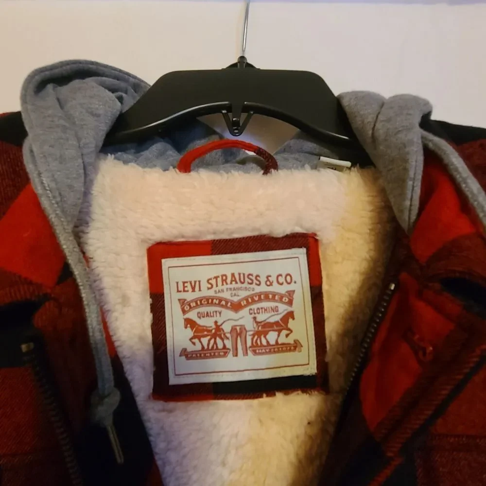 Levi's Mens Plaid Sherpa Lined Hooded‎ Shirt Jacket Small Red Buffalo